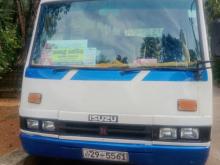 Isuzu Journey M 1982 Bus