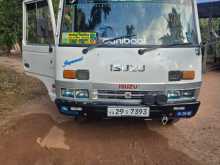 Isuzu Journey M 1981 Bus
