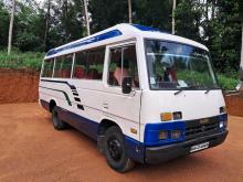 Isuzu Journey M 1982 Bus