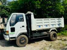 https://riyasewana.com/uploads/isuzu-juston-6hl1-1999-1121434512612.jpg