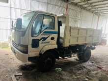 Isuzu Juston 2003 Lorry