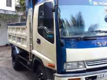 Isuzu Juston Forward 2000 Lorry