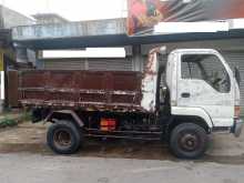 https://riyasewana.com/uploads/isuzu-juston-forward-3142315552.jpg