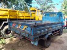 https://riyasewana.com/uploads/isuzu-k521-1978-123165612433.jpg