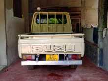 https://riyasewana.com/uploads/isuzu-kad-51-72130134432.jpg