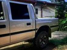 https://riyasewana.com/uploads/isuzu-kb-301045396445.jpg