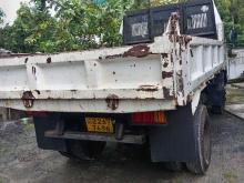 https://riyasewana.com/uploads/isuzu-kube-1-25-25710146152.jpg