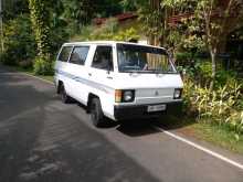 Mitsubishi L300 1997 Van