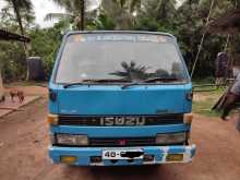 Isuzu ELF 250 1980 Lorry