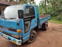 Isuzu ELF 1980 Lorry