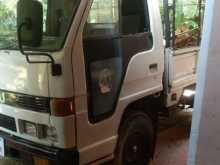 Isuzu ELF 1987 Lorry