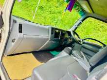 https://riyasewana.com/uploads/isuzu-lorry-11541264483.jpg