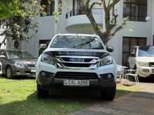 Isuzu MU-X 2015 SUV