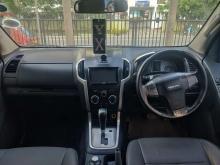https://riyasewana.com/uploads/isuzu-mu-x-301632046064.jpg