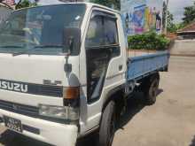 Isuzu NKR 1985 Lorry