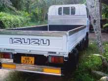 https://riyasewana.com/uploads/isuzu-n-k-r-58-e-82247364902.jpg