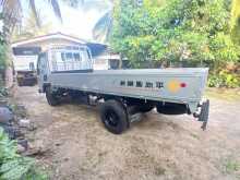 https://riyasewana.com/uploads/isuzu-n-p-2001-2116461812713.jpg