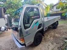 https://riyasewana.com/uploads/isuzu-n-p-2001-811590112923.jpg