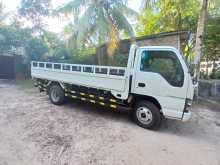 Isuzu N P R 14-6 2005 Lorry