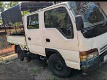 Isuzu NHR 1987 Lorry