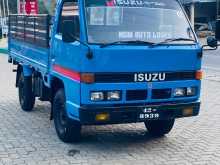 Isuzu NHR 1988 Lorry