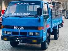 https://riyasewana.com/uploads/isuzu-nhr-1988-1920093912612.jpg