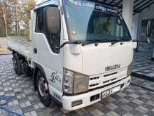 Isuzu NHR 2012 Lorry