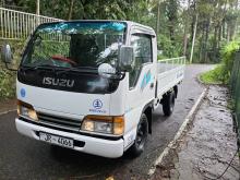 Isuzu NHR 2000 Lorry