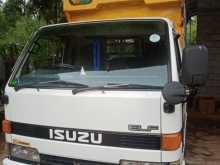 Isuzu NHR 55 E 1987 Lorry