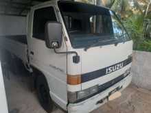 https://riyasewana.com/uploads/isuzu-nhr-55-291830104873.jpg