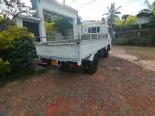 https://riyasewana.com/uploads/isuzu-nhr-69e-1995-516444812194.jpg