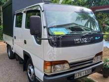 Isuzu NHR 69e 2001 Crew Cab