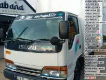 Isuzu NHR 69e Full Budy 2002 Lorry