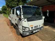 Isuzu NHR 1999 Crew Cab