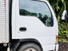 Isuzu NHR69 2002 Lorry