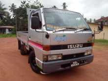 https://riyasewana.com/uploads/isuzu-nkr-111943154923.jpg