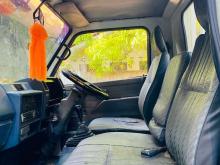 https://riyasewana.com/uploads/isuzu-nkr-12138116925.jpg