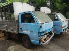 https://riyasewana.com/uploads/isuzu-nkr-131512424932.jpg