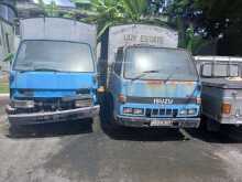 Isuzu NKR 1989 Lorry