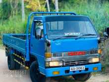 https://riyasewana.com/uploads/isuzu-nkr-14-5-122116414362.jpg