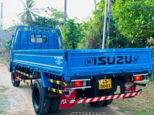 https://riyasewana.com/uploads/isuzu-nkr-14-5-122117396034.jpg