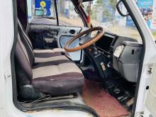 https://riyasewana.com/uploads/isuzu-nkr-143353924212.jpg