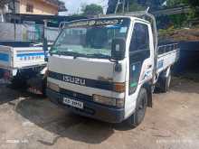 Isuzu NKR 1983 Lorry
