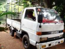 Isuzu NKR 150 1979 Lorry