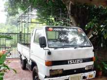 Isuzu NKR 150 1979 Lorry