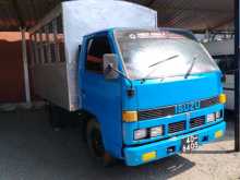 Isuzu NKR 1984 Lorry