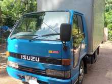 Isuzu NkR 1991 Crew Cab