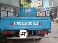 https://riyasewana.com/uploads/isuzu-nkr-1991-710590112722.jpg
