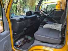 Isuzu NKR 1999 Lorry