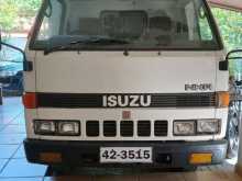 Isuzu NKR 1989 Lorry